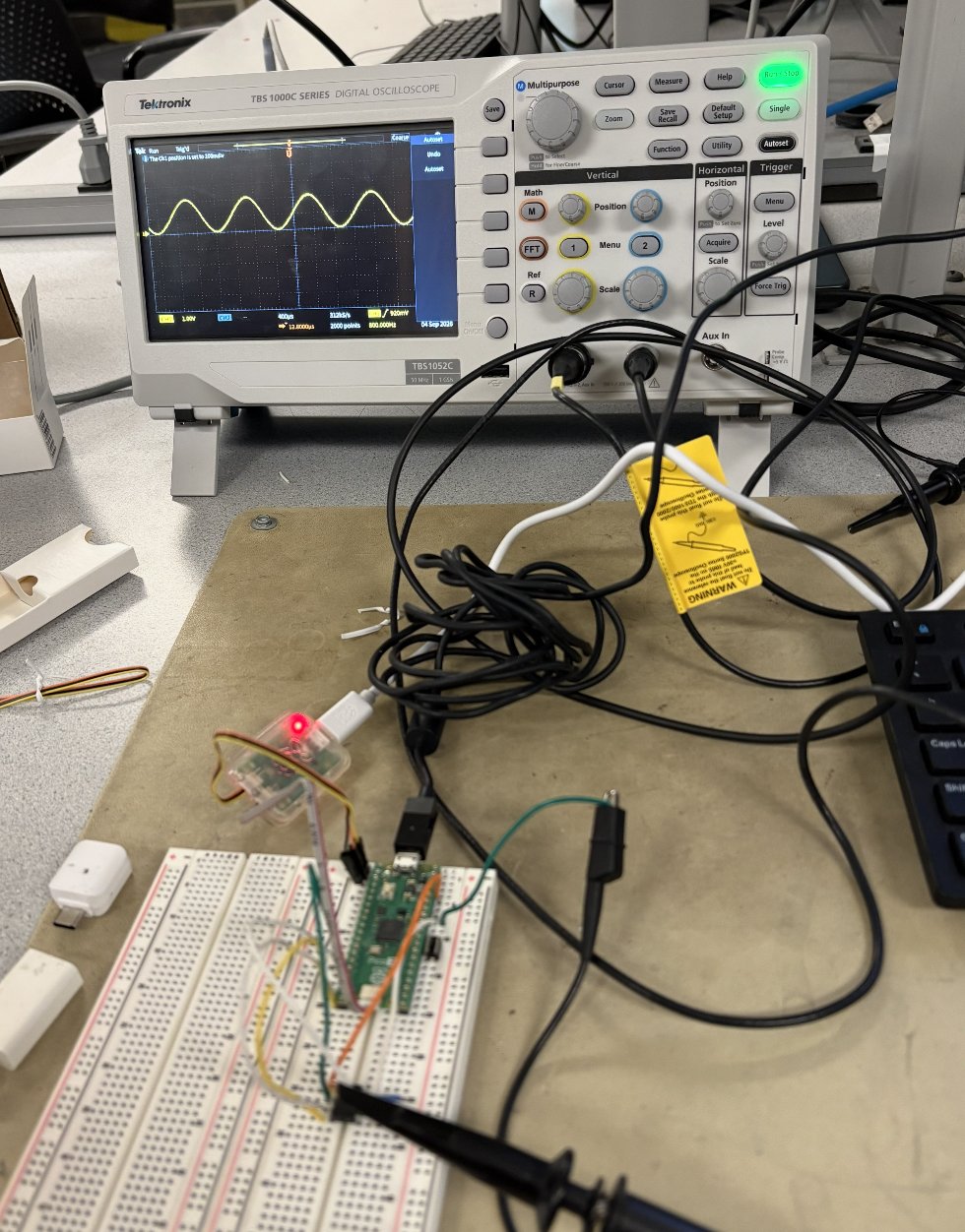 Initial DDS Circuit and 800 Hz Sine Wave